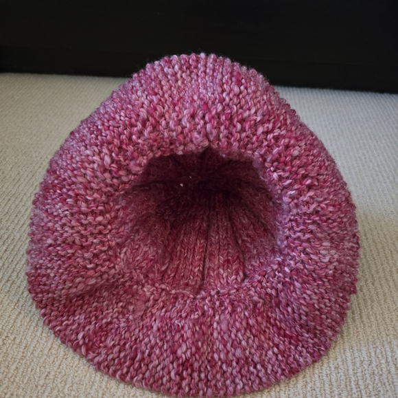 Vintage Granny Knit Hat - Picture 3 of 3